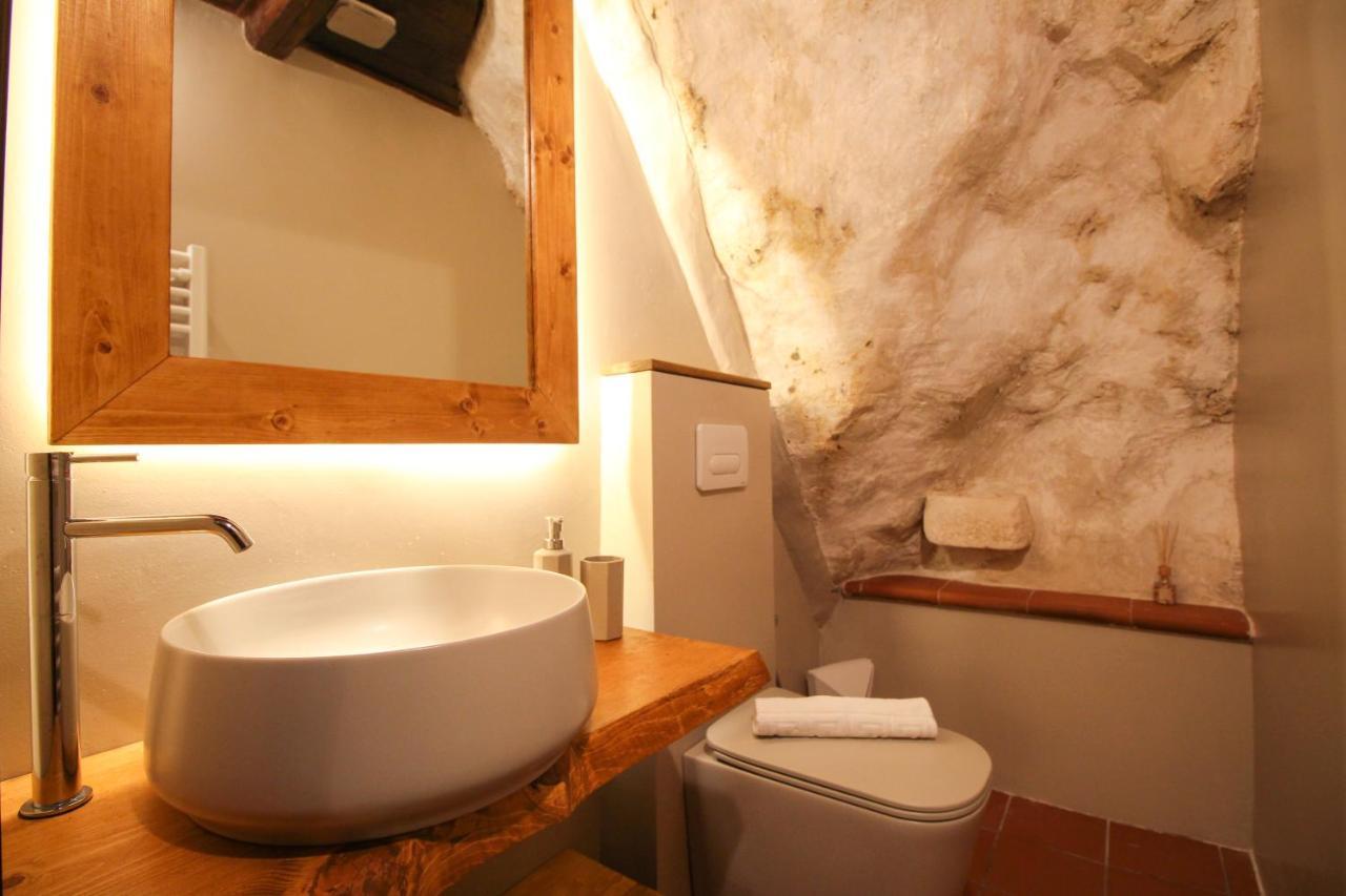 Villa Santo'S House Luxury - Idromassaggio E Doccia Emozionale Santo Stefano Di Sessanio Esterno foto