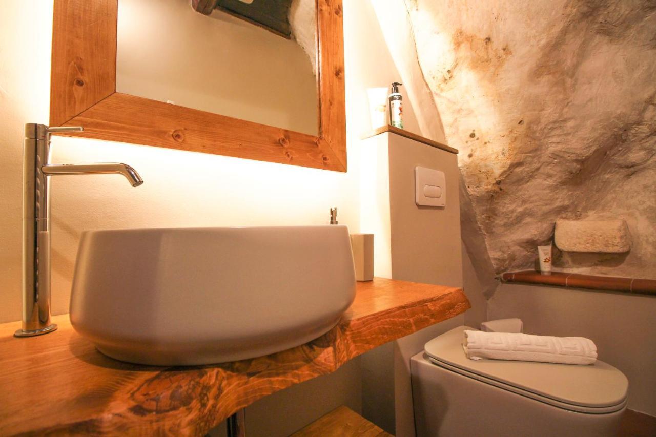 Villa Santo'S House Luxury - Idromassaggio E Doccia Emozionale Santo Stefano Di Sessanio Esterno foto
