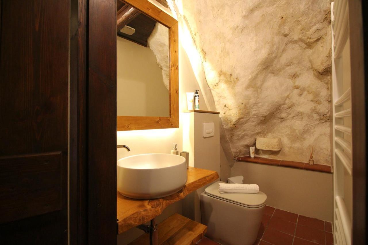 Villa Santo'S House Luxury - Idromassaggio E Doccia Emozionale Santo Stefano Di Sessanio Esterno foto